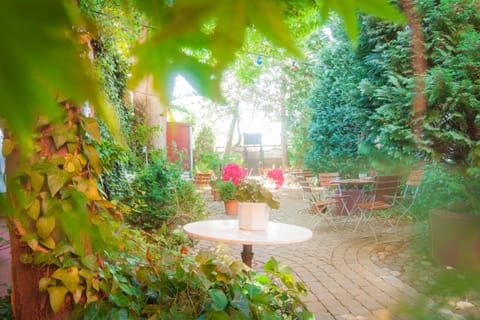 Patio, Garden, Garden view