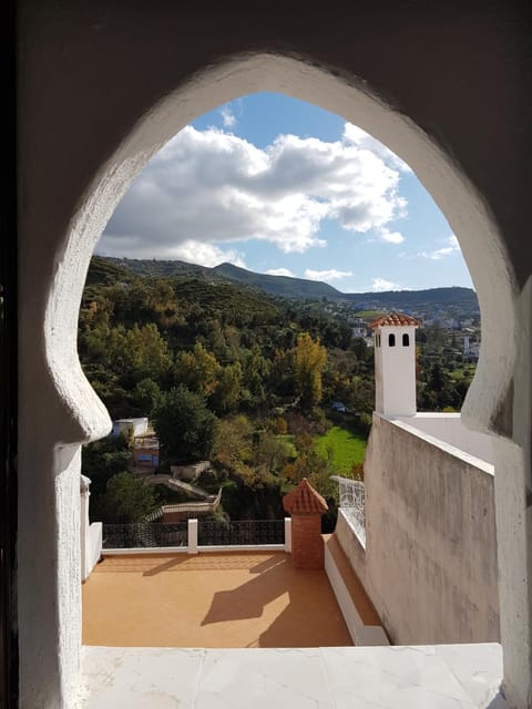 Balcony/Terrace, Mountain view