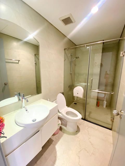 Condotel in Landmark Vinhomes Apartment hotel in Ho Chi Minh City