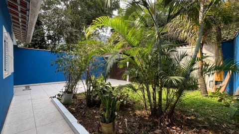 Casa Azul House in Peruíbe