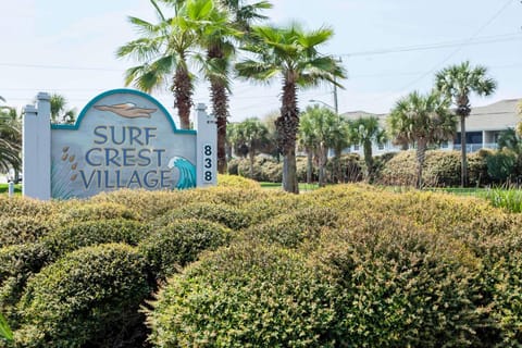Sea Urchin 39, 2 Bedrooms, Pet Friendly, Surf Crest Village, Sleeps 4 Condo in Saint Augustine Beach