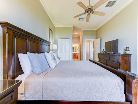 622 Cinnamon Beach, 3 Bedroom, Sleeps 8, Ocean Front, 2 Pools, Elevator Eigentumswohnung in Palm Coast