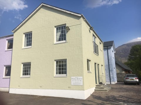 Property building, Facade/entrance