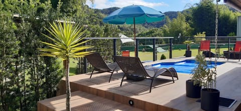 Patio, Day, Natural landscape, Garden, View (from property/room), Balcony/Terrace, Garden view, Mountain view, Pool view, Swimming pool, sunbed