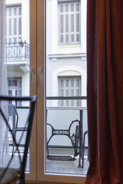 Prime Location 2 BR APT next to the Acropolis Eigentumswohnung in Athens