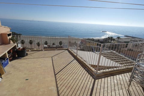 CS92 Gran apartamento con 2 terrazas y vista Mediterráneo Condo in Villajoyosa
