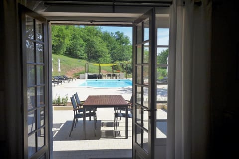 Garden, Living room, Pool view