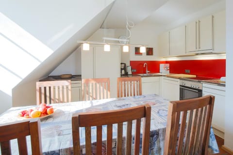 bi uns to Hus Apartment in Prerow