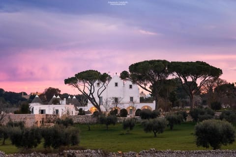 Facade/entrance, Natural landscape, On site, Garden view, Inner courtyard view