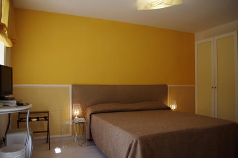 Shower, Toilet, Garden, Bathroom, TV and multimedia, Coffee/tea facilities, Bedroom