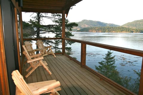 View (from property/room), Balcony/Terrace, Sea view