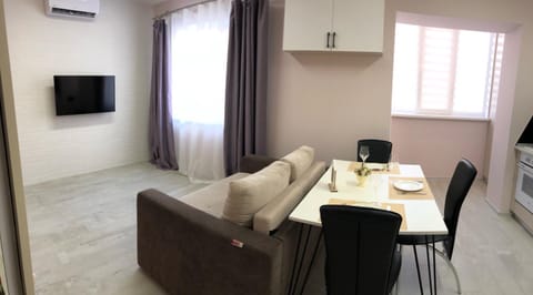 Люстдорфская дорога , квартира-студия Apartment in Odessa