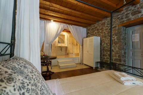 Nereids Guesthouse Bed and Breakfast in Islands