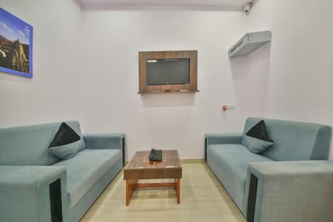 OYO Flagship 40796 Banjara Luxury Stay Hotel in Udaipur