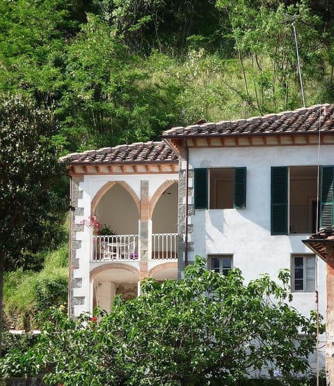 Villa Rosalena Bed and Breakfast in Bagni di Lucca