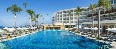 Alexander The Great Beach Hotel Hôtel in Paphos