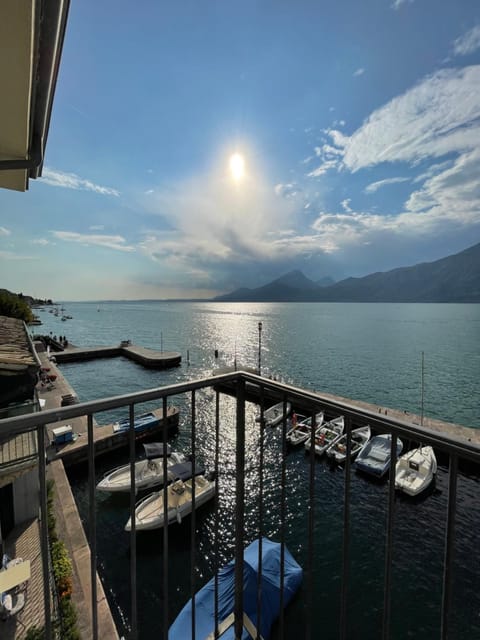 Balcony/Terrace, Lake view