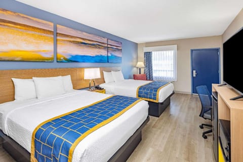 Days Inn & Suites by Wyndham Savannah Midtown Motel in Savannah