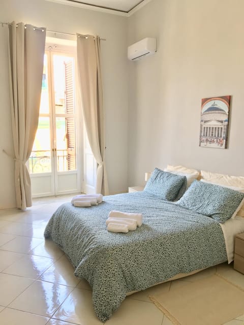 A Casa di Titto guest house Condominio in Naples
