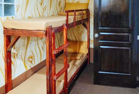 bunk bed