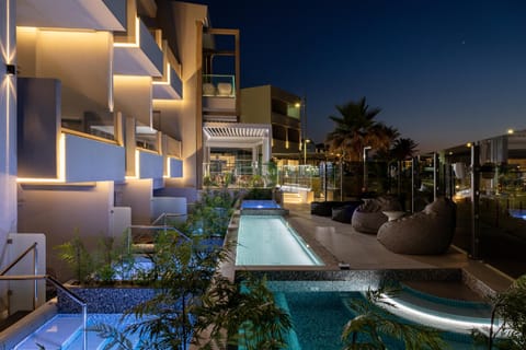 Pearl SeaBreeze Suites Apartment hotel in Rethymno