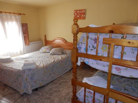 Hostal El Portalico Bed and Breakfast in Valencian Community