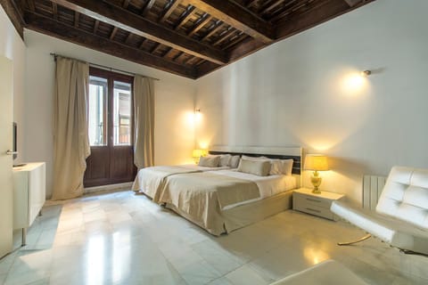 Elvira Suites Appart-hôtel in Granada