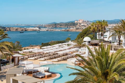 Property building, Bird's eye view, View (from property/room), City view, Garden view, Landmark view, Landmark view, Mountain view, Pool view, Sea view, Swimming pool, Swimming pool