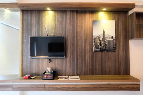 Comfortable Studio at Signature Park Grande Apartment By Travelio Apartment in South Jakarta City