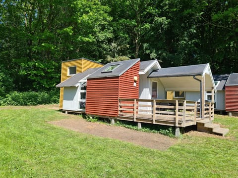 Property building, Spring, Day