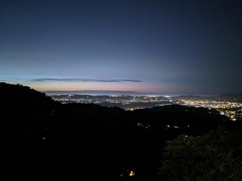 歐森View包棟Villa x 雲海夜景 x 獨立空間 Vacation rental in Taiwan, Province of China