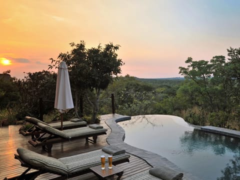 Zwahili Private Game Lodge & Spa Albergue natural in South Africa