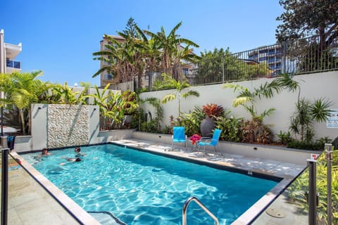 Capeview Apartments - Right on Kings Beach Aparthotel in Kings Beach