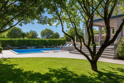 Day, Natural landscape, Garden, Pool view