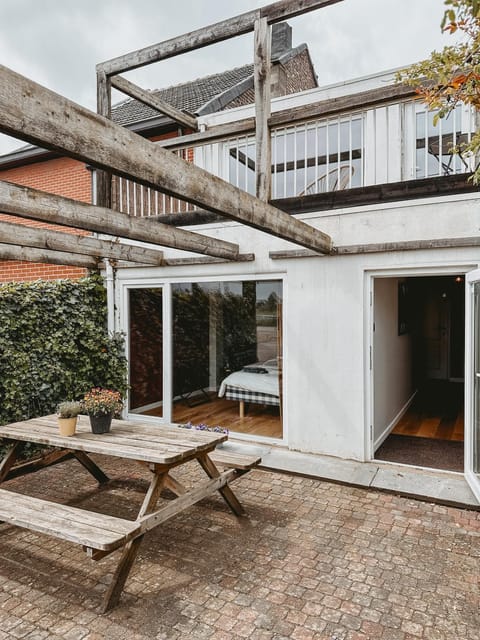 Patio, Balcony/Terrace