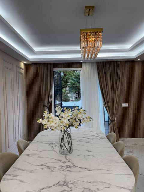 Serenity Luxury , Puerto Banús Marbella House in Marbella