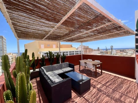 Santa Cruz Luxury Low-Cost Apartment with Terrace & Views Apartamento in Santa Cruz de Tenerife