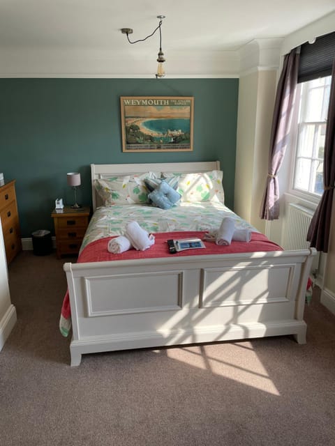 The Alendale Guesthouse Bed and Breakfast in Weymouth