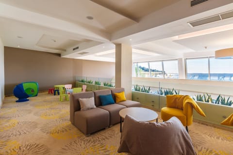 Lounge or bar