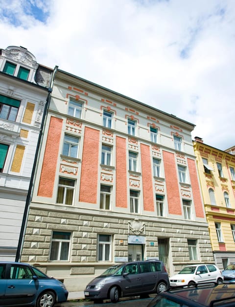 Haus Mobene - Hotel Garni Hotel in Graz