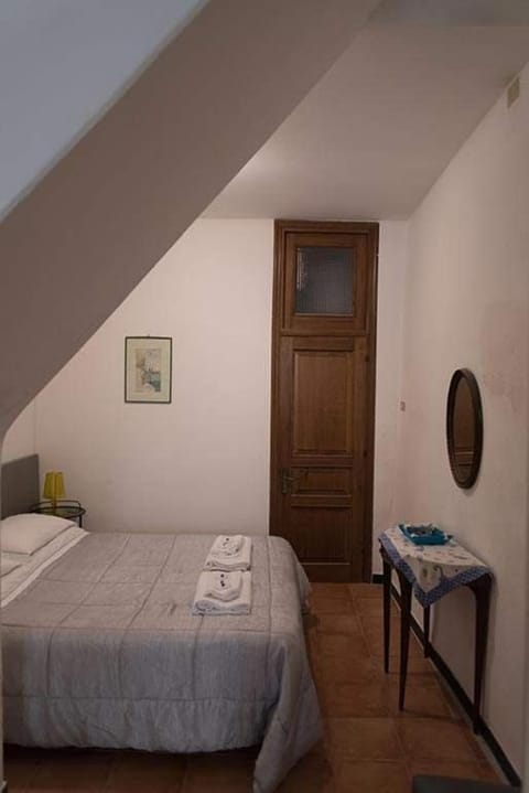 Camere Nicolina 3 Bed and Breakfast in Vernazza