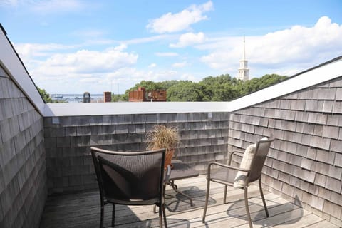 Patio, Balcony/Terrace, Landmark view, Sea view