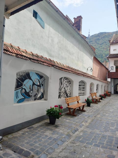 Casa Sforii Brasov Bed and Breakfast in Brasov