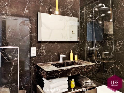 Shower, Toilet, Bathroom