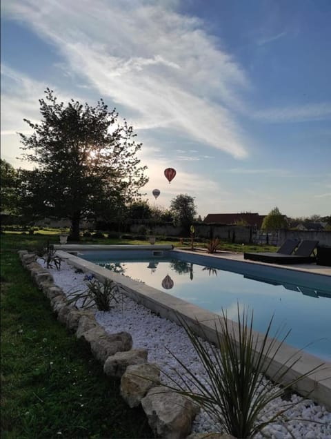 Le Clos de la Commanderie Alojamiento y desayuno in Amboise