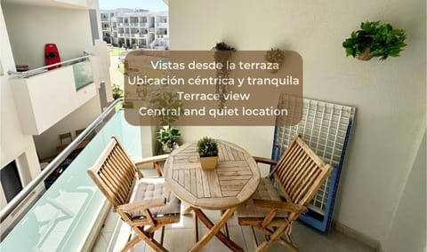 Pineapple Sorbet piscina, doble terraza, cocina completa y WIFI Condo in Corralejo
