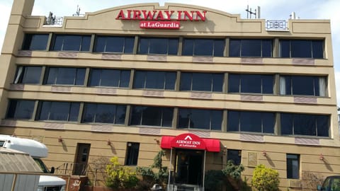 Airway Inn Hotel in Jackson Heights