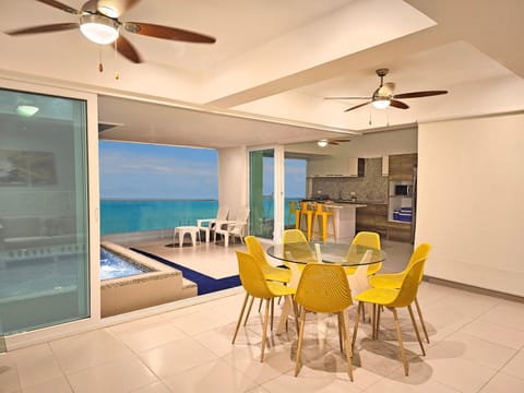 Departamentos frente al mar Resort Playa Azul Appartement in Tonsupa