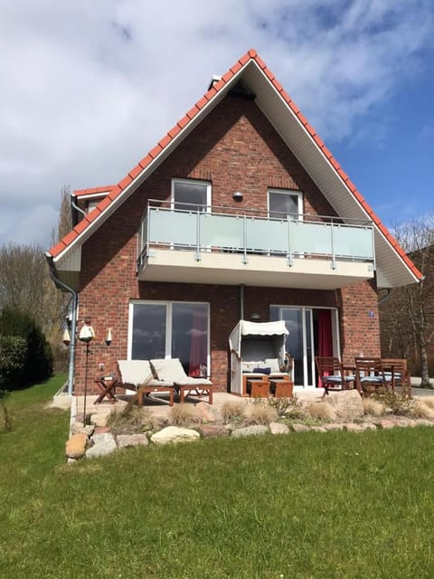 Ferienwohnung Kajüte DG Apartment in Ostholstein