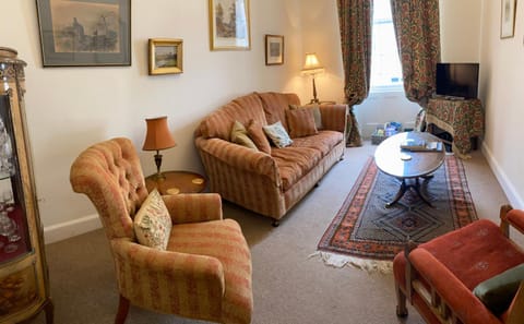 1 HAVANNAH COURT Apartment in England